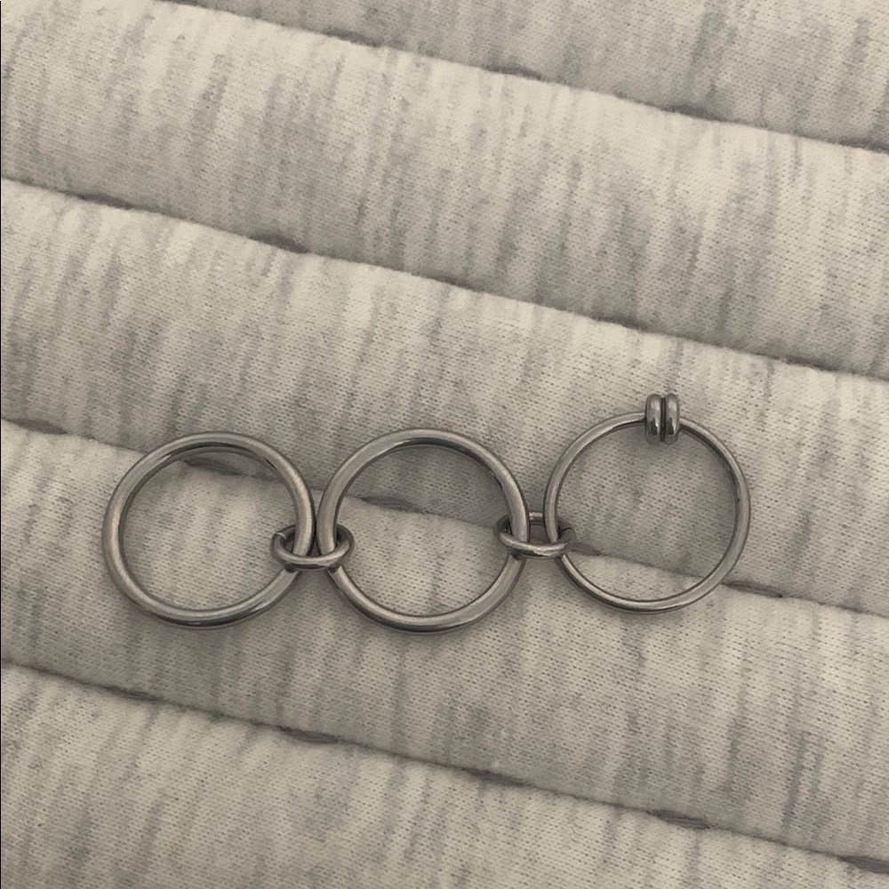 Silver rings - Picture 6 of 6